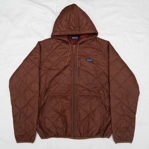 Patagonia Mens Diamond Quilted Bomber Hoodie Brown